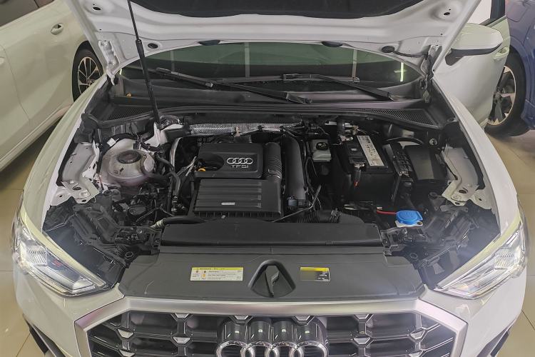 Used Audi Q3 2021 35 TFSI Progressive Dynamic Edition Engine Bay