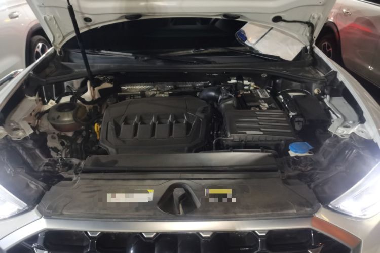 Used Audi Q3 2021 40 TFSI Fashion Dynamic Model Engine Bay