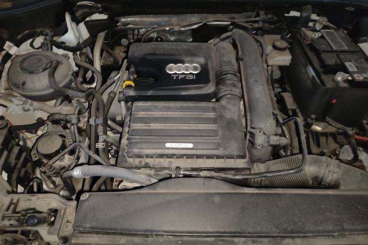 Used Audi Q3 2021 35 TFSI Fashion Dynamic Model Engine Bay