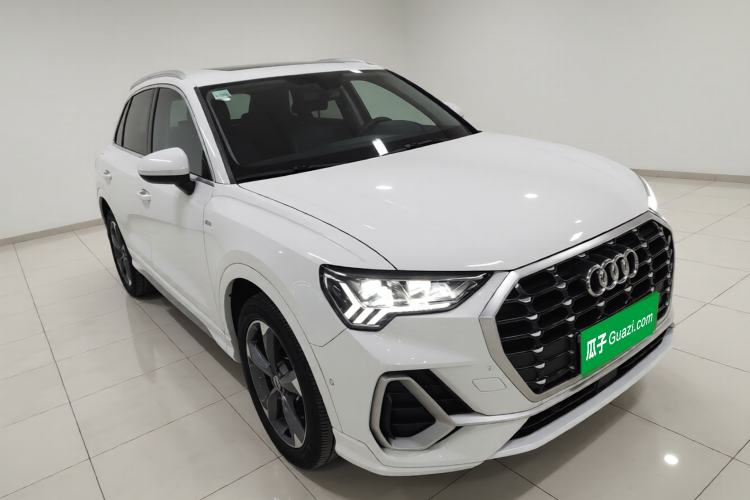 Used Audi Q3 2021 35 TFSI Fashion Dynamic Model Exterior 1