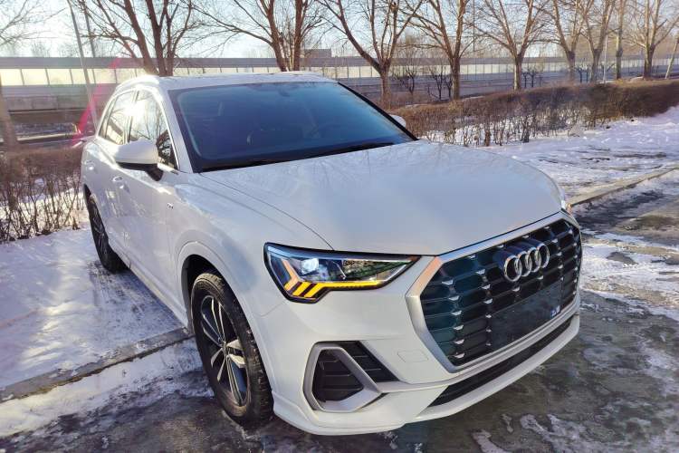 Used Audi Q3 2021 35 TFSI Progressive Dynamic Edition Exterior 1