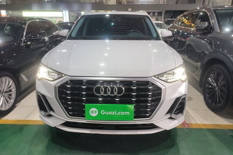 Used Audi Q3 2021 35 TFSI Fashion Dynamic Model Exterior 1