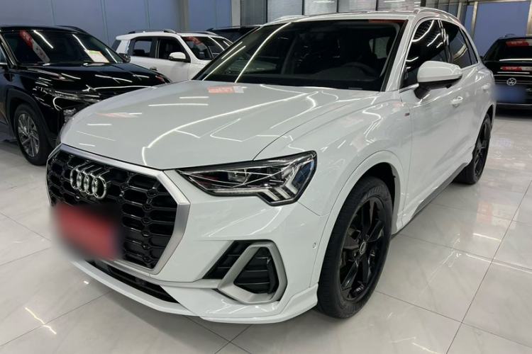 Used Audi Q3 2021 35 TFSI Fashion Dynamic Model Exterior 1