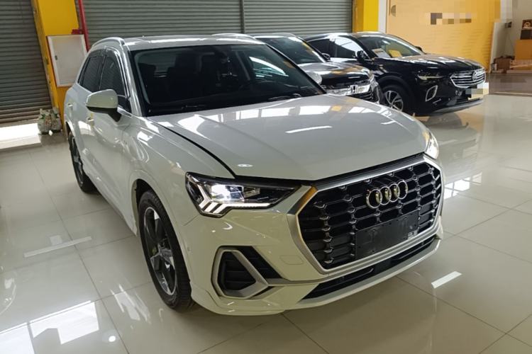 Used Audi Q3 2021 35 TFSI Fashion Dynamic Model Exterior 1