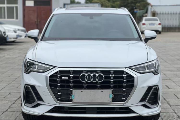 Used Audi Q3 2021 35 TFSI Progressive Dynamic Edition Exterior 1