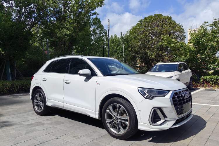 Used Audi Q3 2021 40 TFSI Fashion Dynamic Model Exterior 2