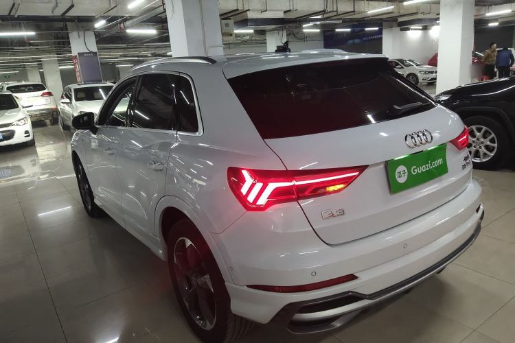 Used Audi Q3 2021 35 TFSI Fashion Dynamic Model Exterior 2