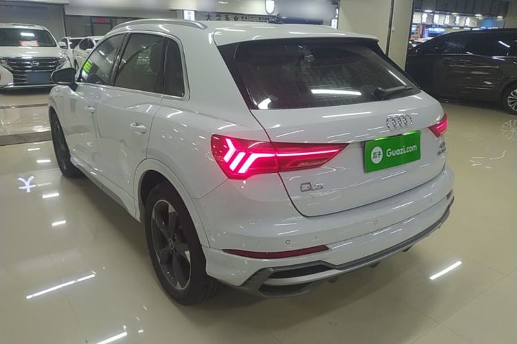 Used Audi Q3 2021 35 TFSI Fashion Dynamic Model Exterior 2