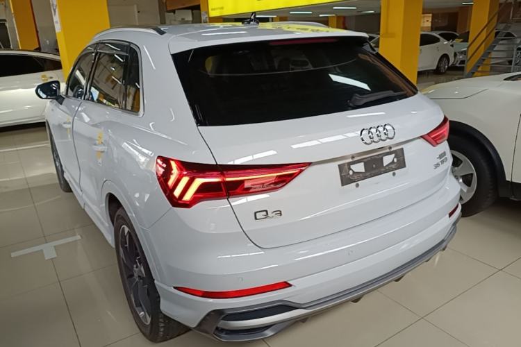 Used Audi Q3 2021 35 TFSI Fashion Dynamic Model Exterior 2