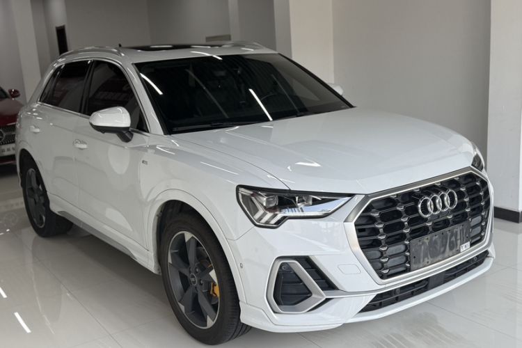 Used Audi Q3 2021 35 TFSI Fashion Dynamic Model Exterior 2