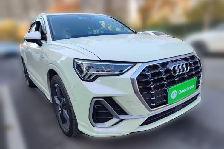 Used Audi Q3 2021 35 TFSI Fashion Dynamic Model Exterior 2