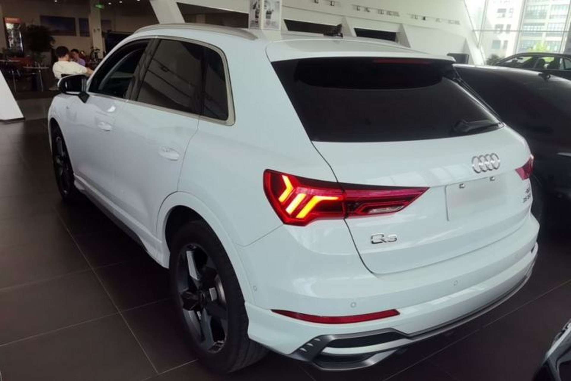 Used Audi Q3 2021 35 TFSI Fashion Dynamic Model Exterior 2