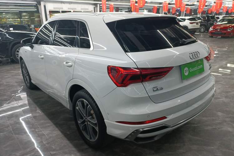 Used Audi Q3 2021 40 TFSI Fashion Dynamic Model Exterior 3