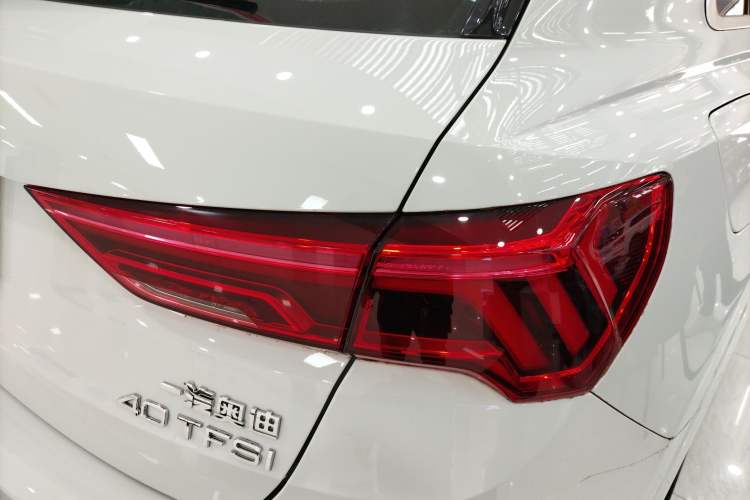 Used Audi Q3 2021 40 TFSI Fashion Dynamic Model Exterior 3