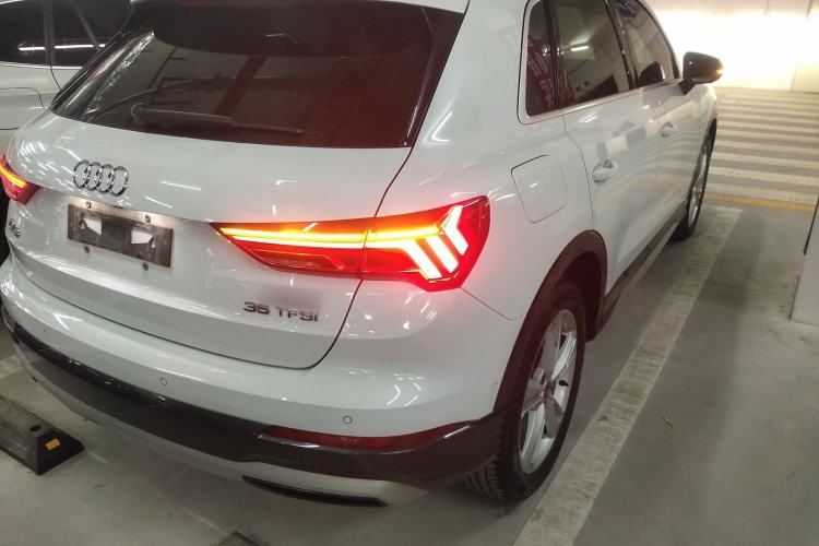 Used Audi Q3 2021 35 TFSI Fashionable and Elegant Model Exterior 3