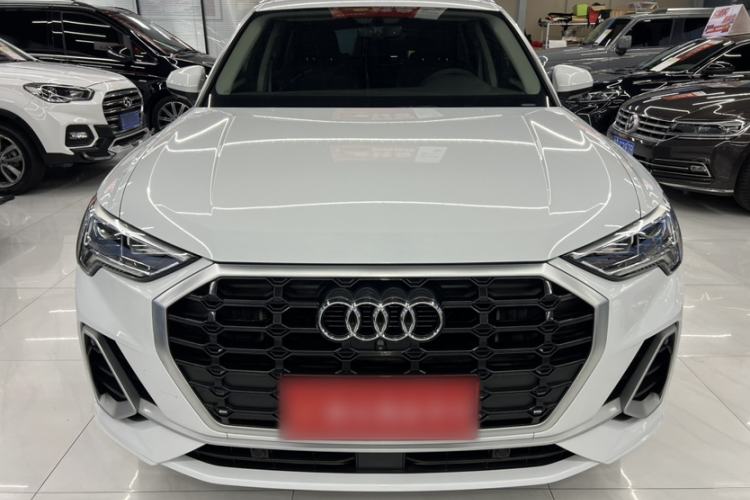 Used Audi Q3 2021 35 TFSI Fashion Dynamic Model Exterior 3