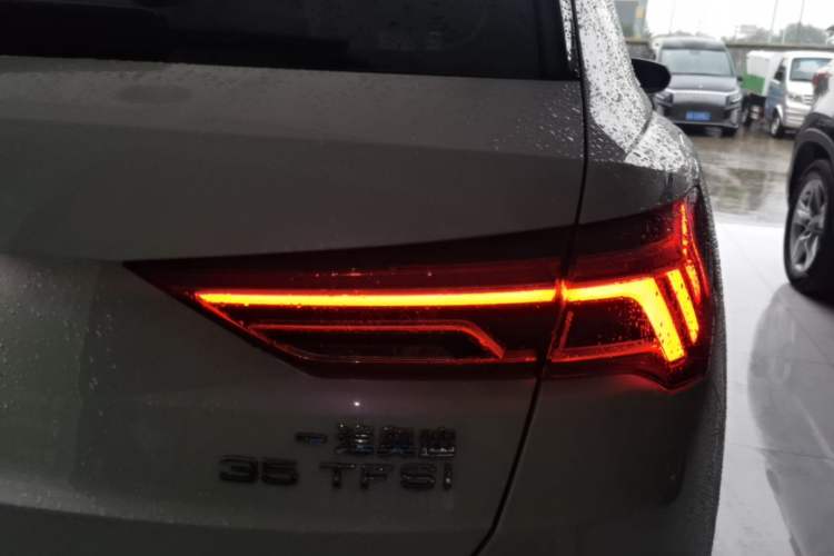Used Audi Q3 2021 35 TFSI Progressive Dynamic Edition Exterior 3
