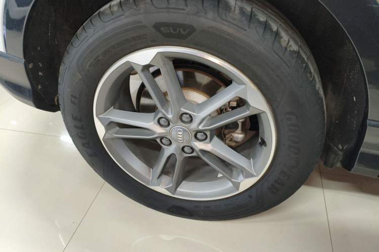 Used Audi Q3 2021 35 TFSI Advanced Style Edition Exterior 4