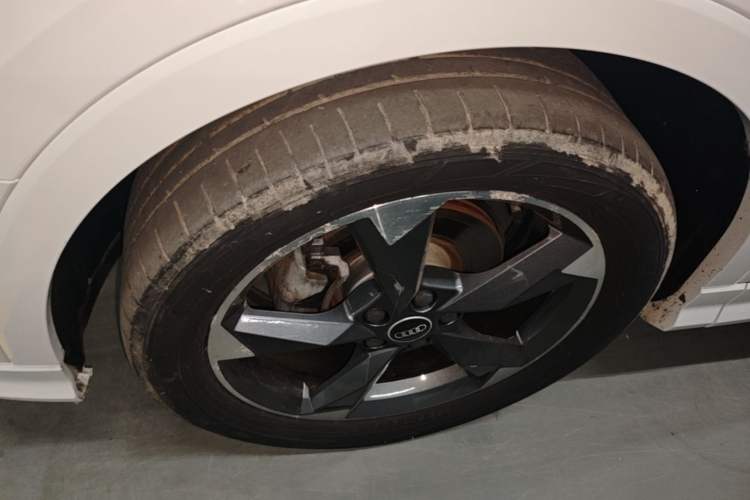 Used Audi Q3 2021 35 TFSI Fashion Dynamic Model Exterior 4