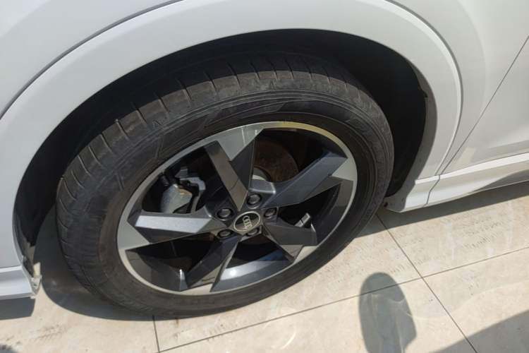 Used Audi Q3 2021 35 TFSI Fashion Dynamic Model Exterior 4