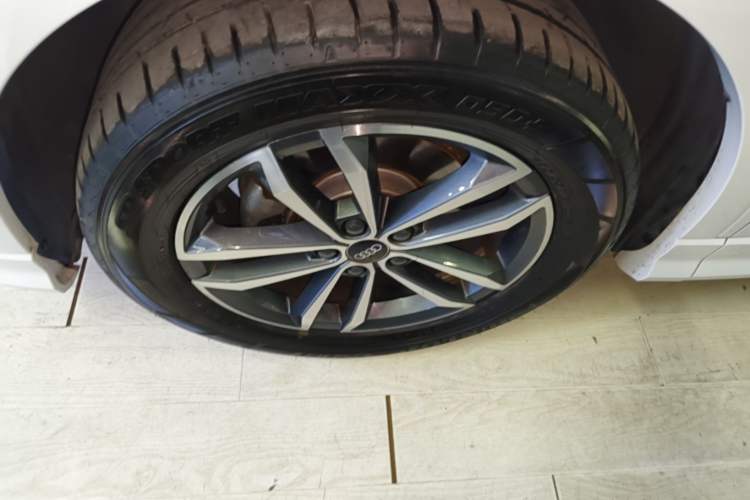 Used Audi Q3 2021 35 TFSI Progressive Dynamic Edition Exterior 4