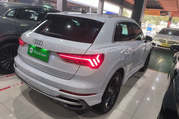 Used Audi Q3 2021 35 TFSI Fashion Dynamic Model Exterior 5