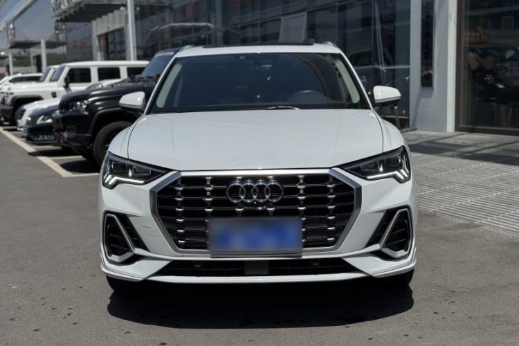 Used Audi Q3 2021 35 TFSI Fashion Dynamic Model Exterior 5