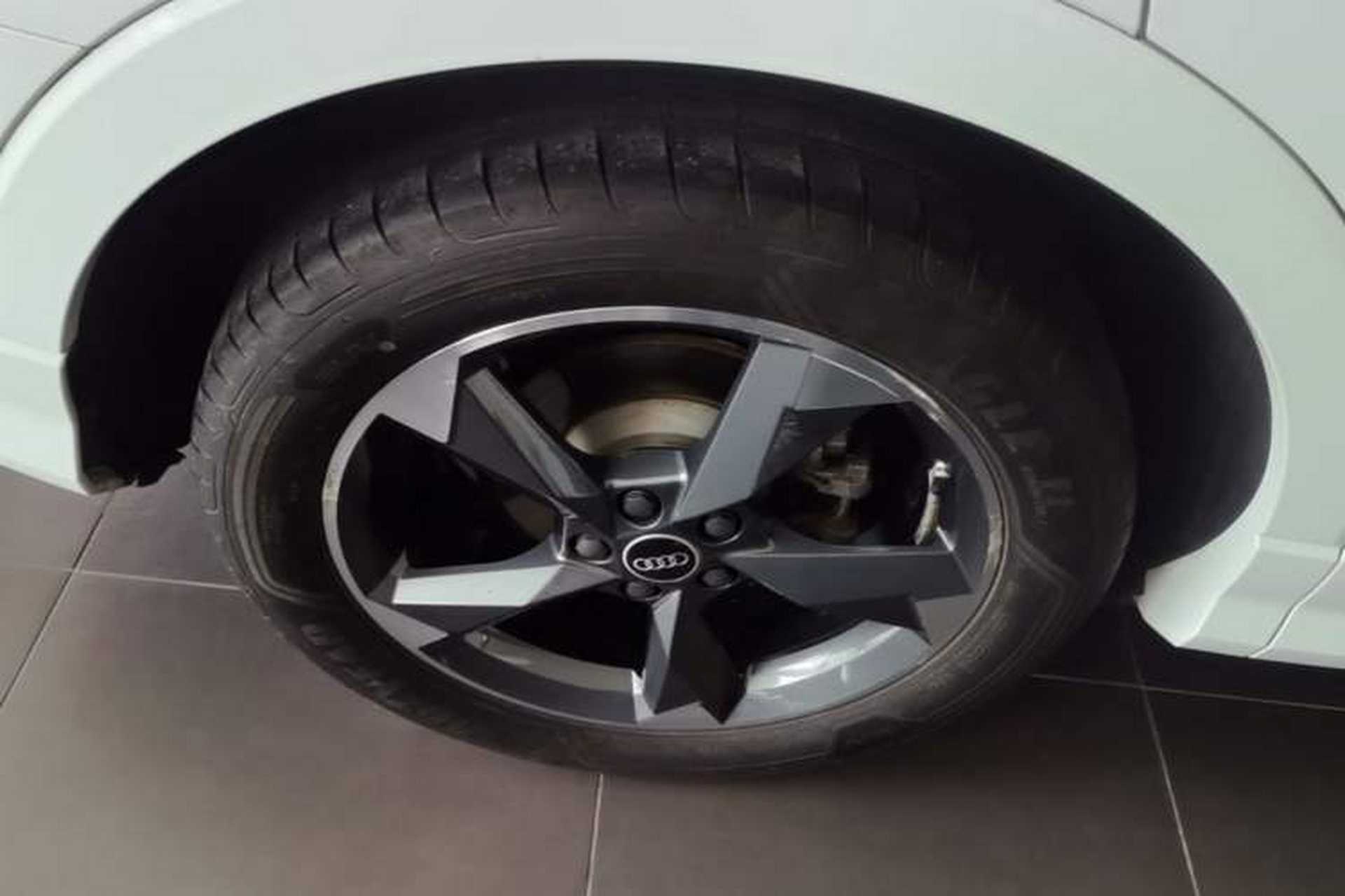 Used Audi Q3 2021 35 TFSI Fashion Dynamic Model Exterior 5