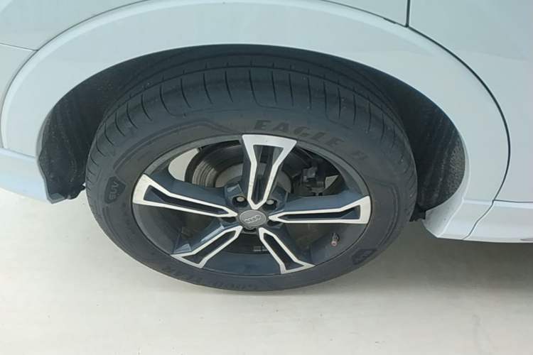 Used Audi Q3 2021 45 TFSI quattro Fashion Dynamic Model Exterior 5