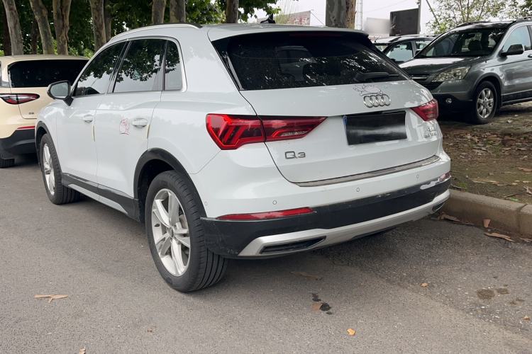 Used Audi Q3 2021 35 TFSI Fashionable and Elegant Model Exterior 6