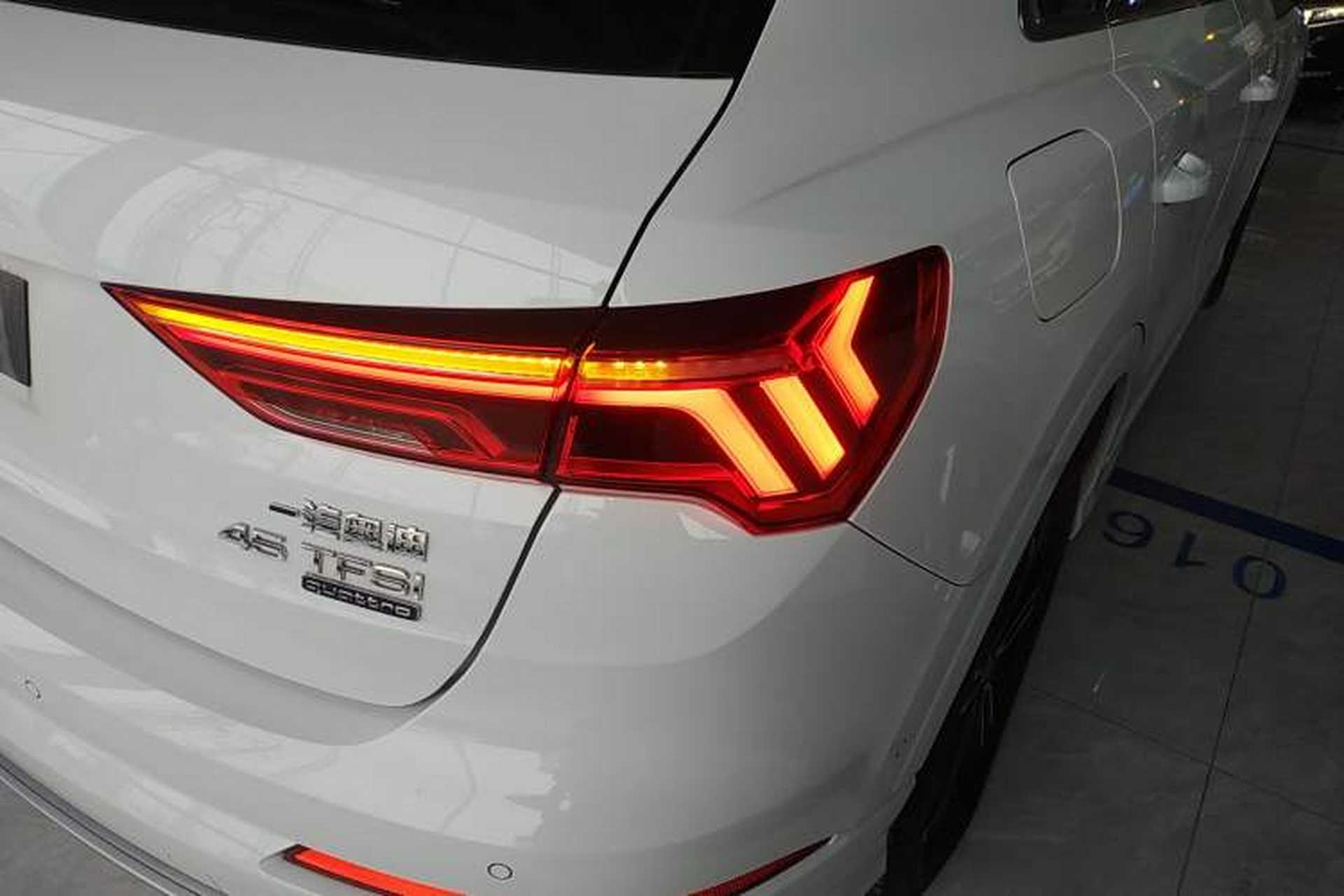 Used Audi Q3 2021 45 TFSI quattro Fashion Dynamic Model Exterior 6