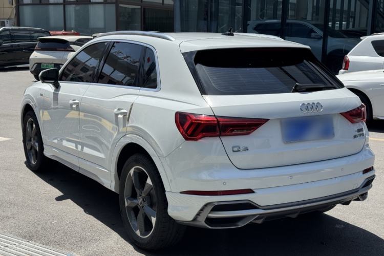Used Audi Q3 2021 35 TFSI Fashion Dynamic Model Exterior 6