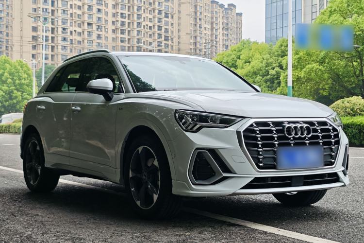 Used Audi Q3 2021 35 TFSI Fashion Dynamic Model Exterior 6