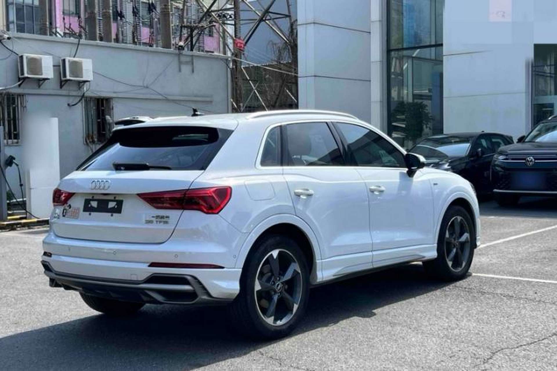 Used Audi Q3 2021 35 TFSI Fashion Dynamic Model Exterior 7