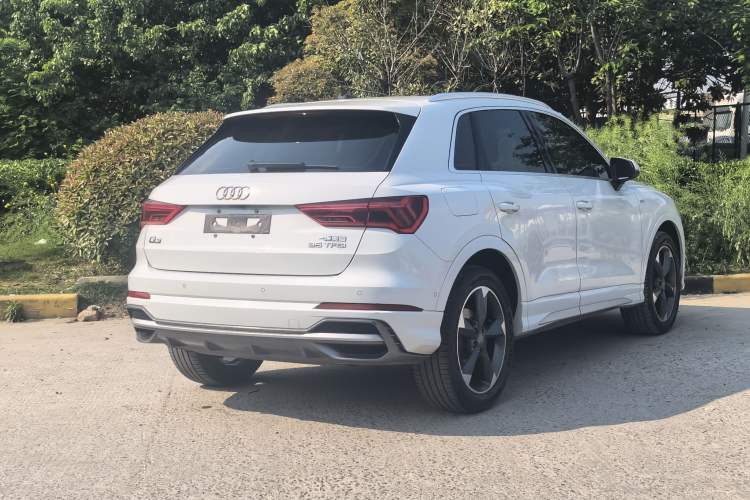 Used Audi Q3 2021 35 TFSI Fashion Dynamic Model Exterior 7