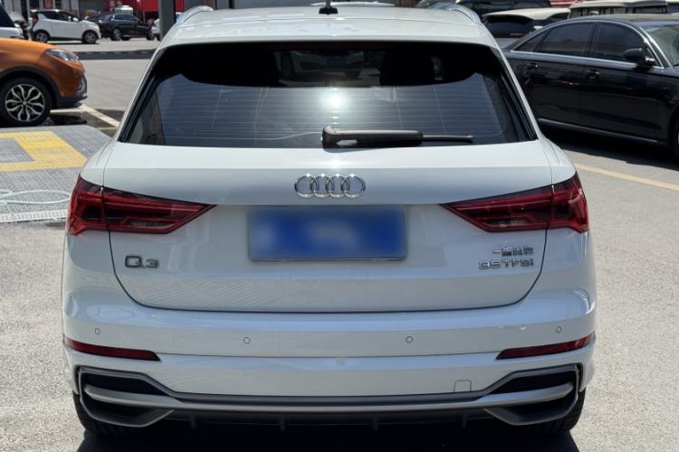 Used Audi Q3 2021 35 TFSI Fashion Dynamic Model Exterior 8