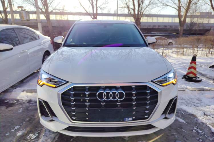 Used Audi Q3 2021 35 TFSI Progressive Dynamic Edition Front