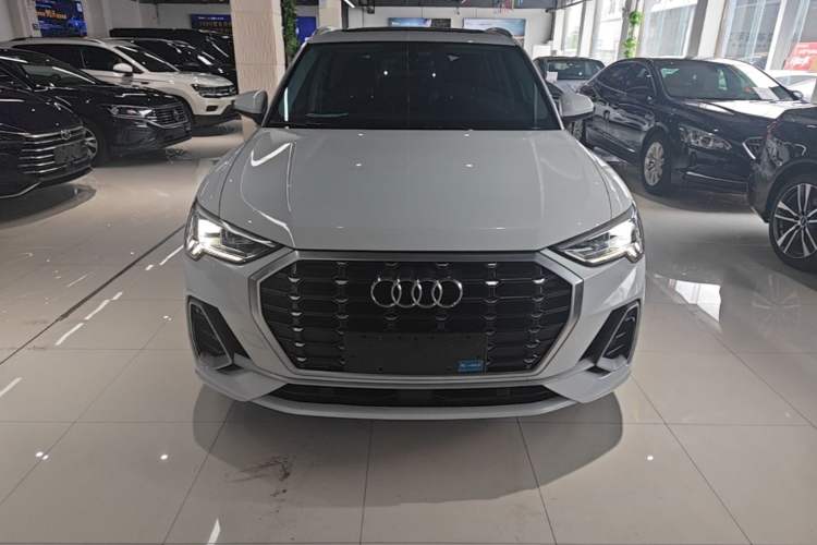 Used Audi Q3 2021 35 TFSI Progressive Dynamic Edition Front