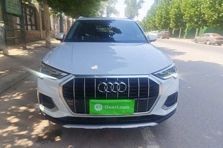 Used Audi Q3 2021 35 TFSI Fashionable and Elegant Model Front