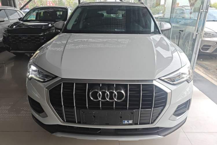 Used Audi Q3 2021 35 TFSI Fashionable and Elegant Model Front