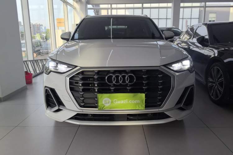 Used Audi Q3 2021 35 TFSI Progressive Dynamic Edition Front