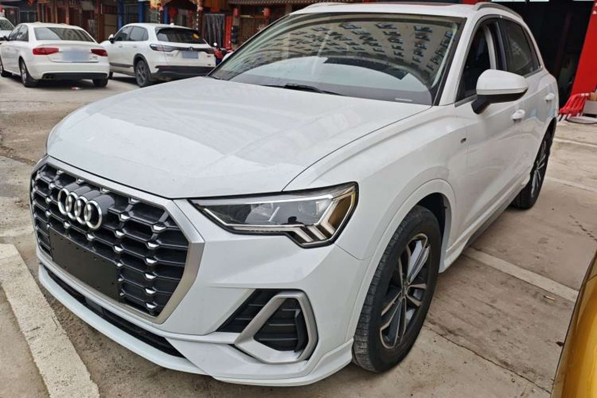 Used Audi Q3 2021 35 TFSI Progressive Dynamic Edition Front Left 45 Deg
