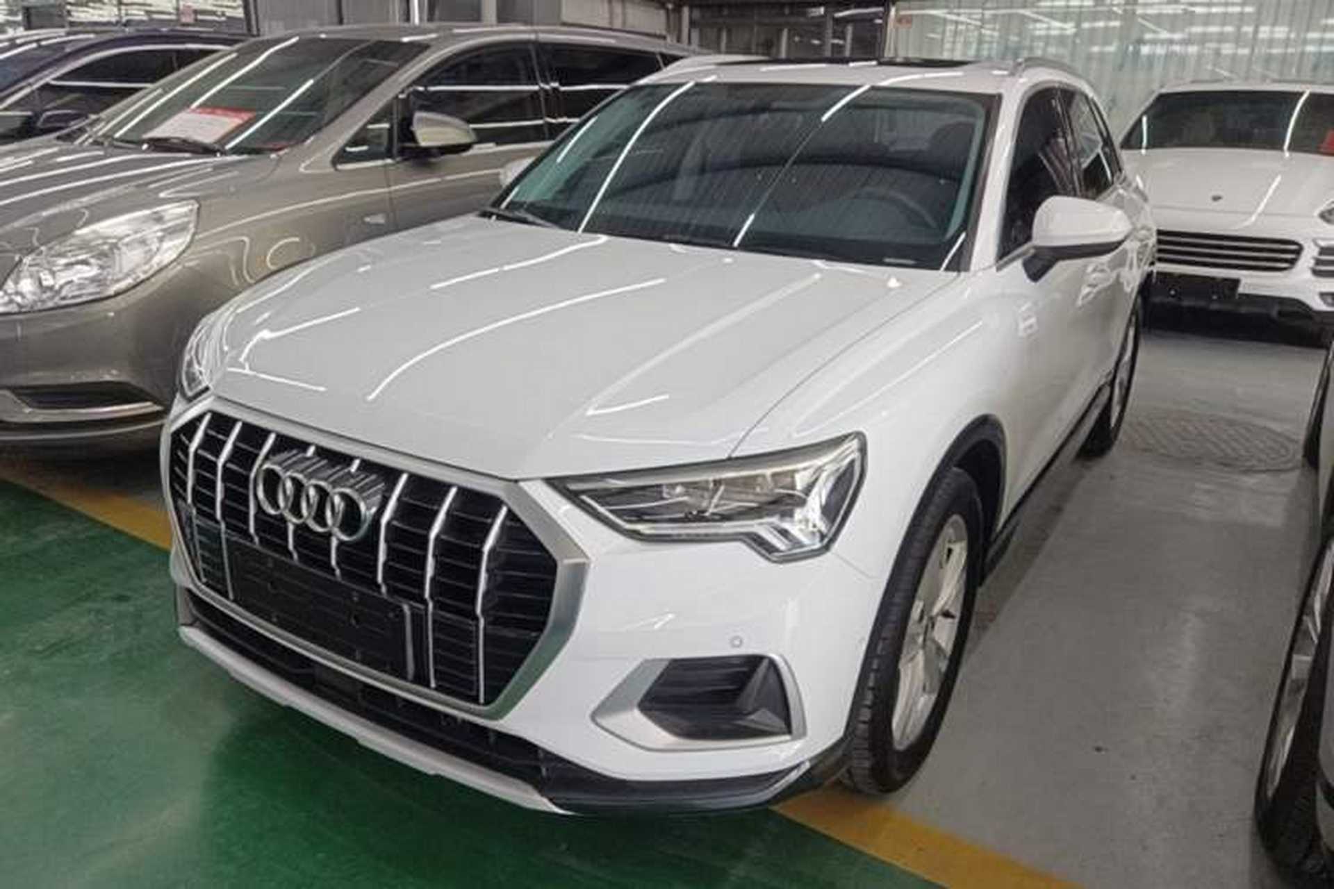 Used Audi Q3 2021 35 TFSI Fashionable and Elegant Model Front Left 45 Deg