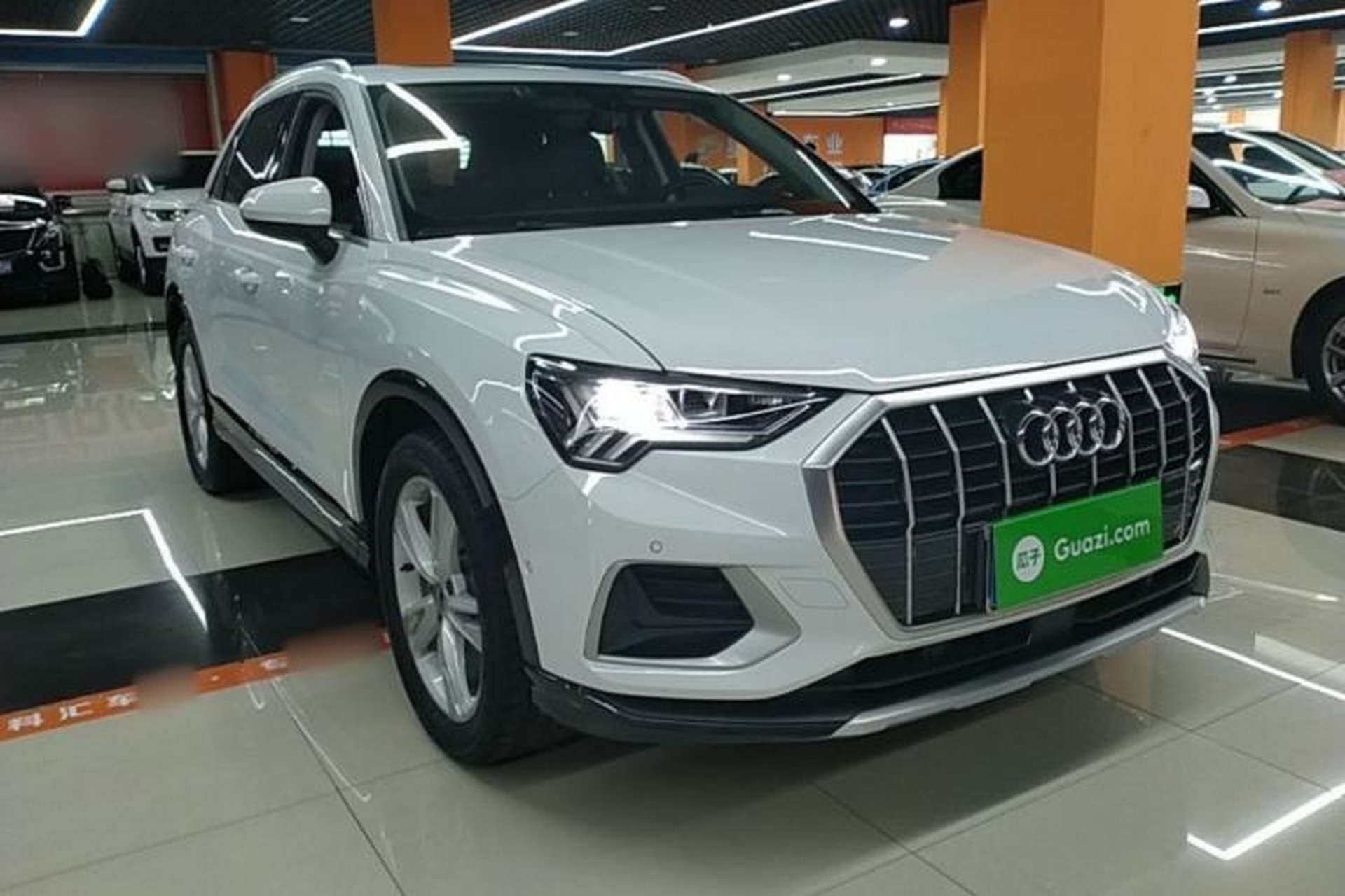 Used Audi Q3 2021 35 TFSI Fashionable and Elegant Model Front Right 45 Deg