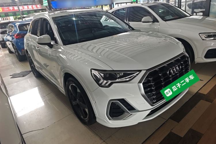 Used Audi Q3 2021 35 TFSI Fashion Dynamic Model Front Right 45 Deg