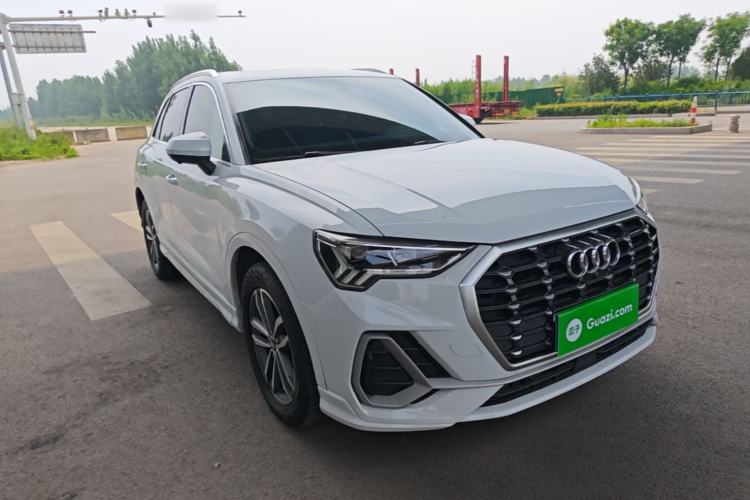 Used Audi Q3 2021 35 TFSI Progressive Dynamic Edition Front Right 45 Deg