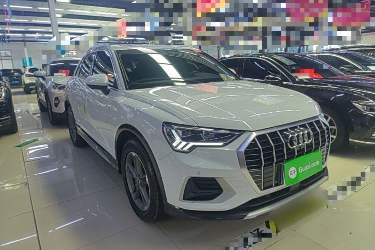 Used Audi Q3 2021 35 TFSI Advanced Style Edition Front Right 45 Deg