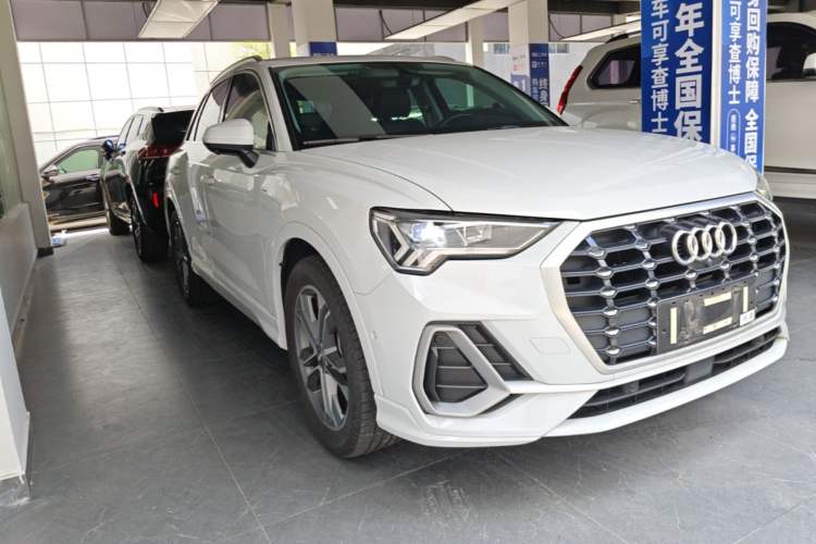 Used Audi Q3 2021 40 TFSI Fashion Dynamic Model Front Right 45 Deg