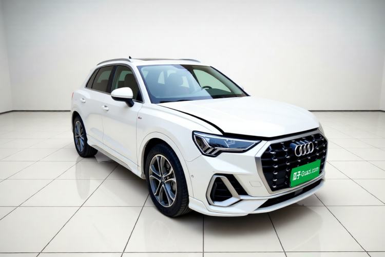 Used Audi Q3 2021 40 TFSI Fashion Dynamic Model Front Right 45 Deg