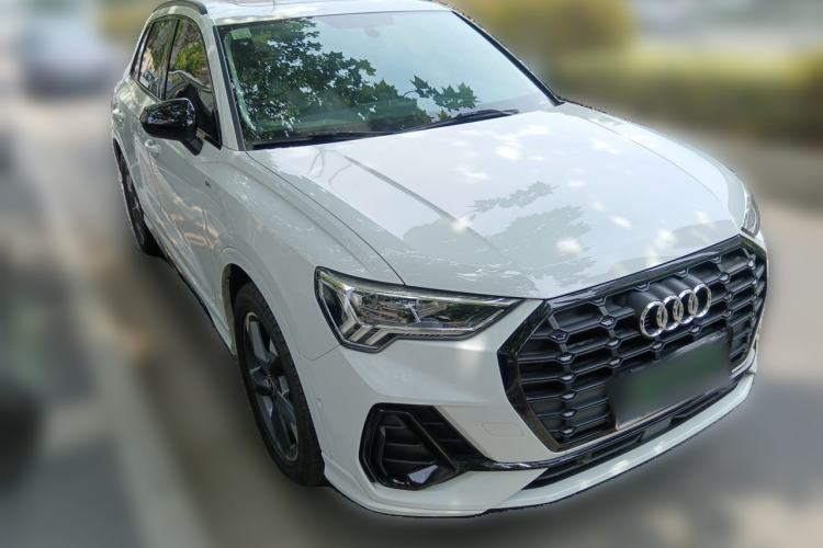 Used Audi Q3 2021 35 TFSI Fashion Dynamic Model Front Right 45 Deg